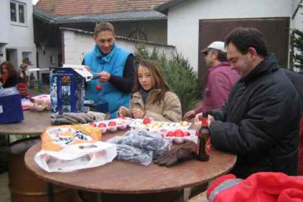 2004weihnachtsmarkt-dez-2004-016C4FB8AB-FC95-7C62-AE59-287E3A27E195.jpg